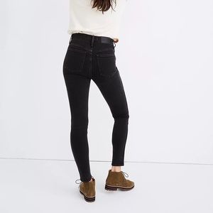 Madewell Petite 10" High-Rise Skinny Jeans in Starkey Wash MB009 27P Black Gray